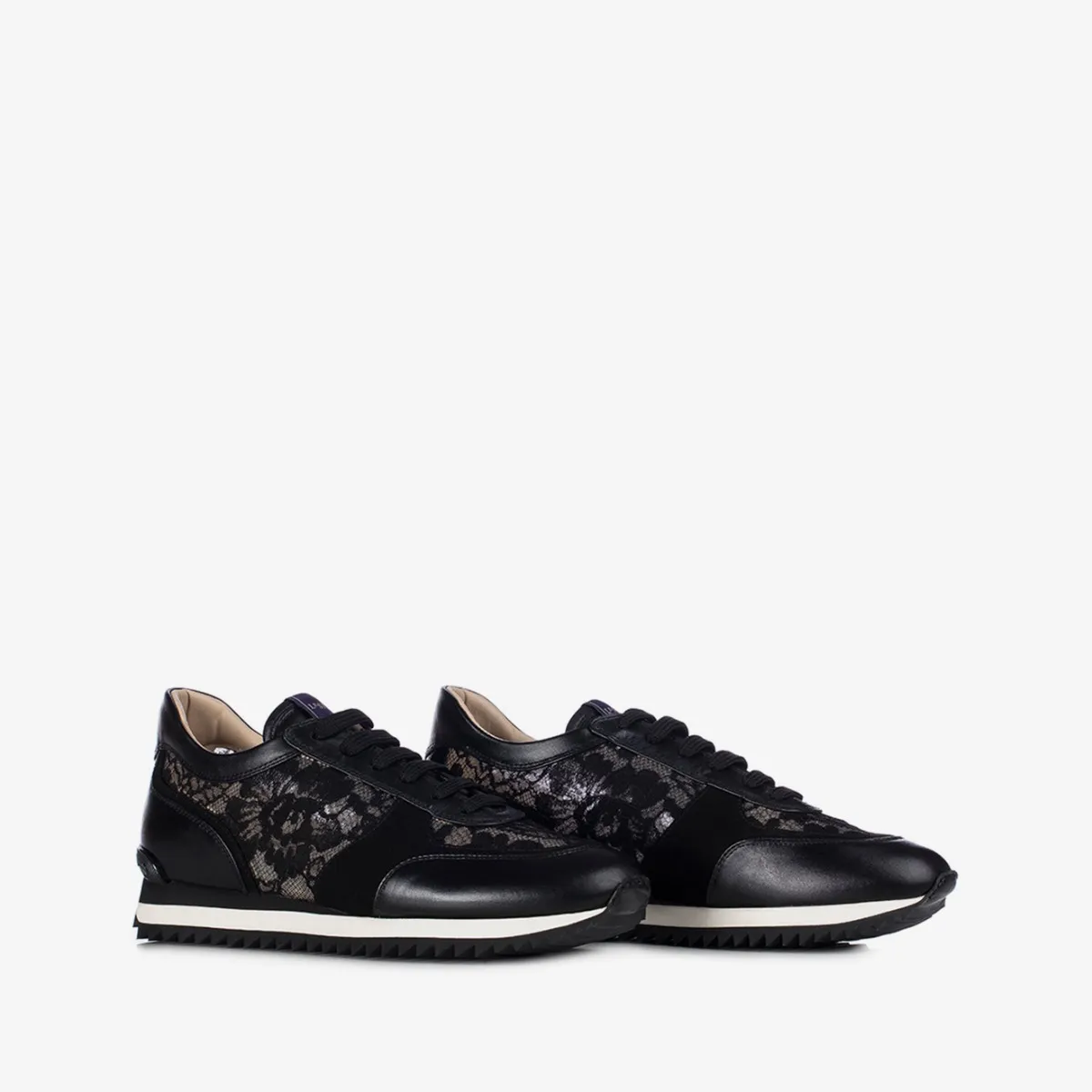 CLAIRE RUNNING Black lace running shoe