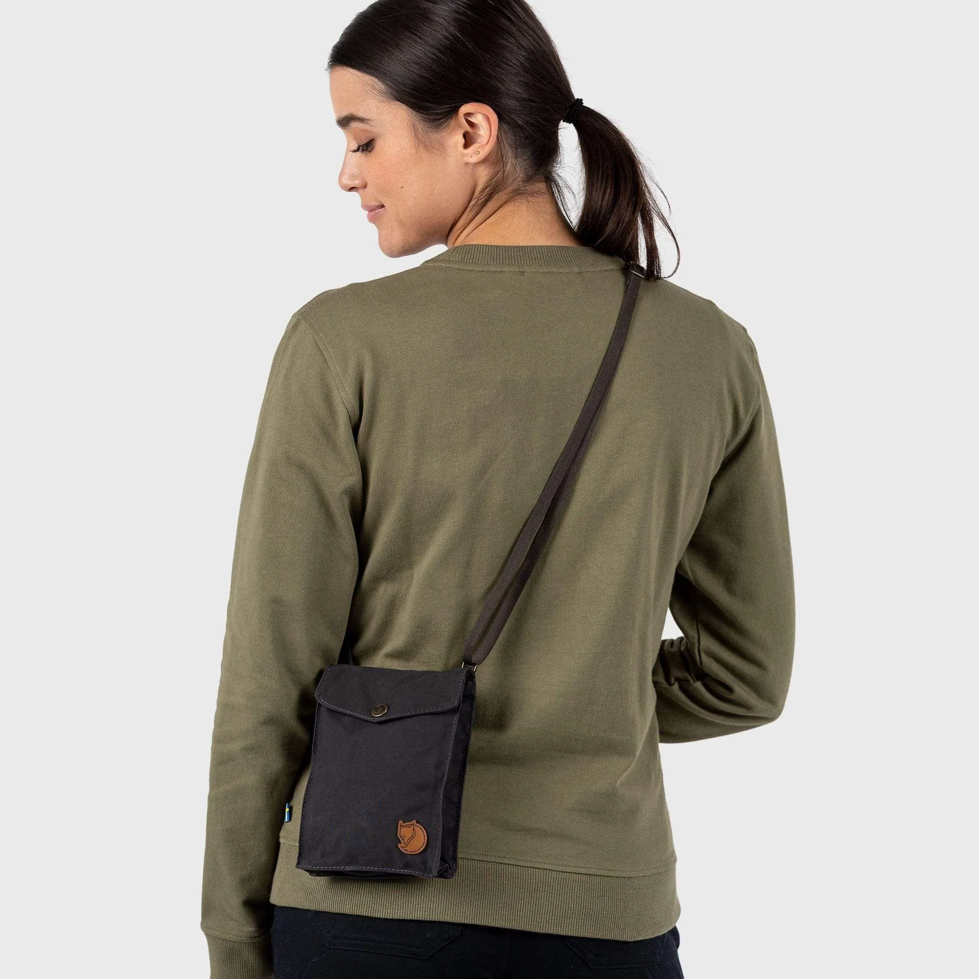 FJLLRVEN - Pocket Shoulder Bag