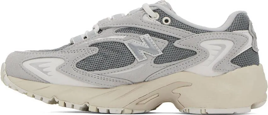 New Balance Gray 725V1 Sneakers