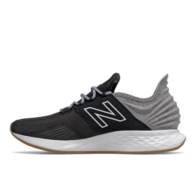 New Balance Men's Fresh Foam Roav Running Shoe - MROAVTK (Wide)