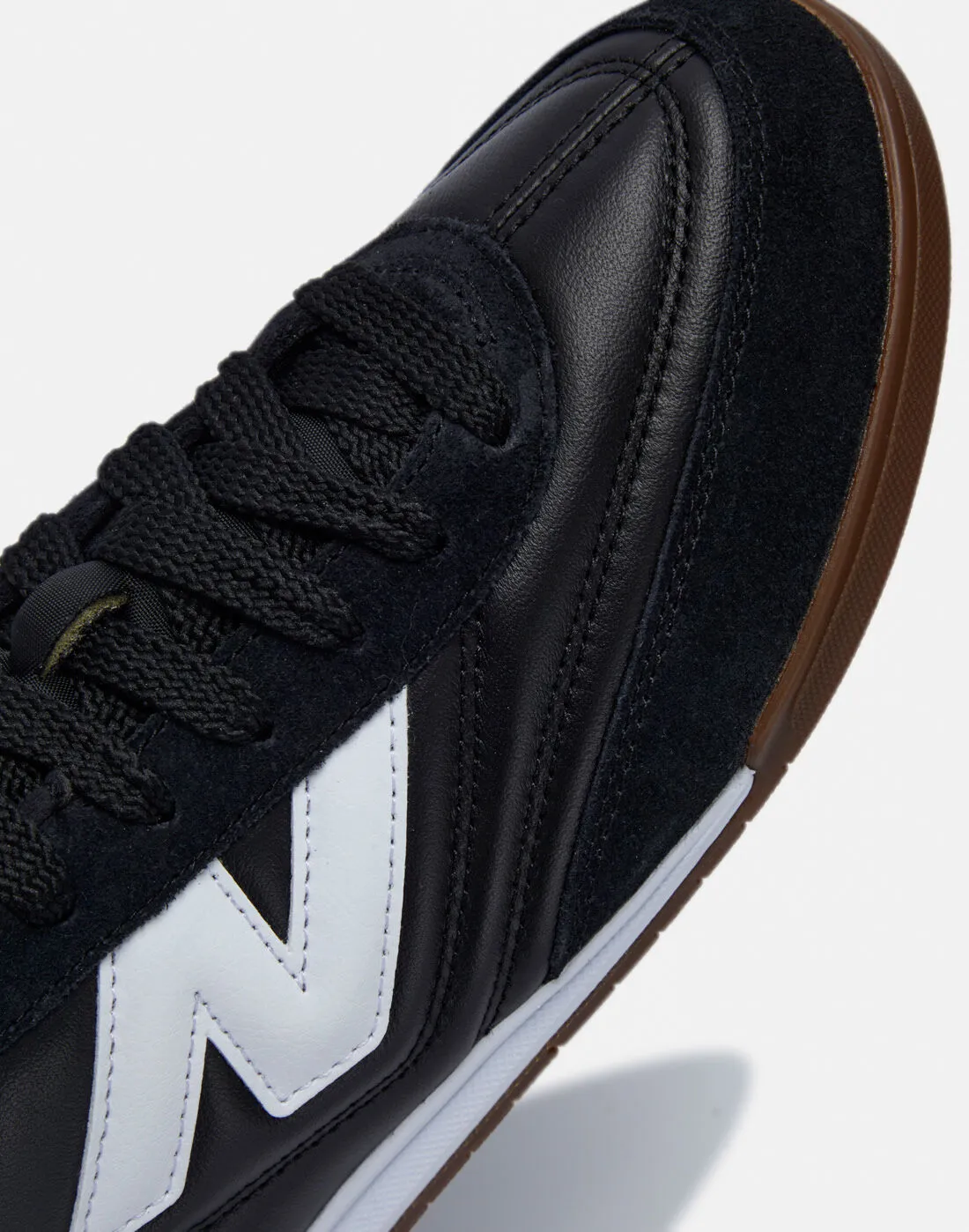 New Balance Mens RC42 Trainers