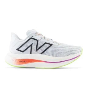 New Balance Women's FuelCell SuperComp Trainer V2 Running Shoe - WRCXLK3