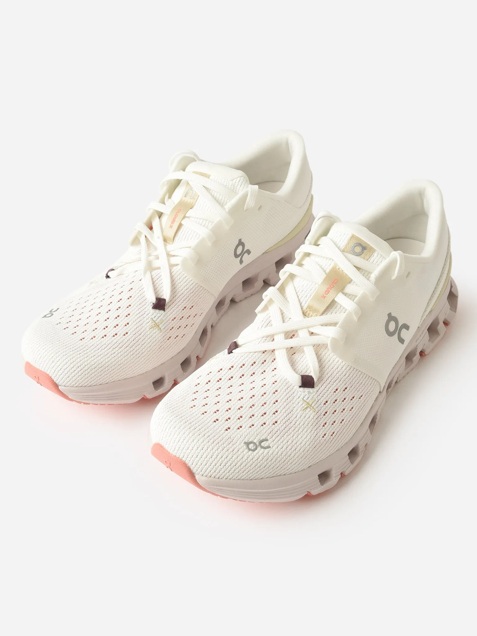     ON  Women's Cloud X 4 Running Shoe    