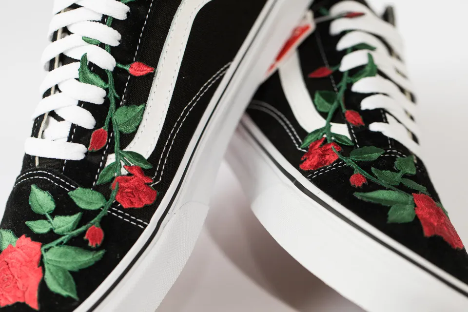 VANS SK8-LOW Original Custom 'Roses' Edition